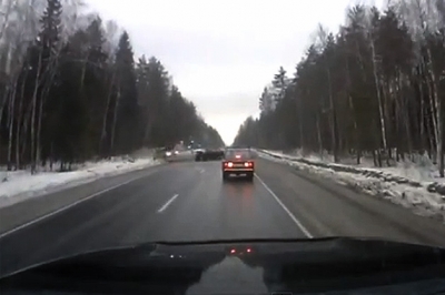 Руски Driver – фатално изпреварване (видео).